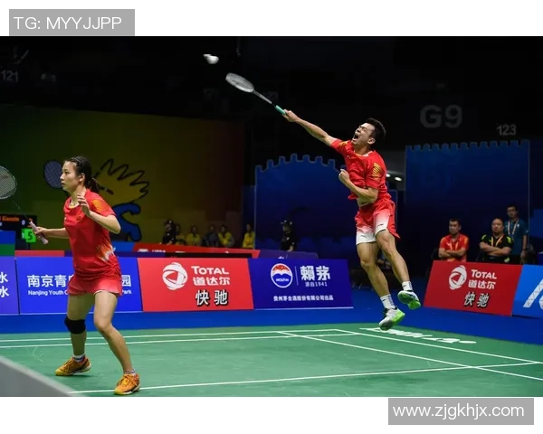 深圳羽毛球队在世界杯中的实力展现与未来发展潜力分析 深圳羽毛球队在世界杯中的实力展现与未来发展潜力分析